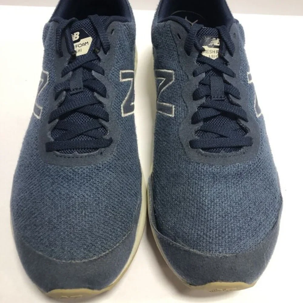 New Balance Men’s Arishi v3, Blue Running Shoes, Size 11D